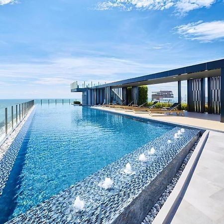 The Base Central Pattaya By Wwc Dış mekan fotoğraf