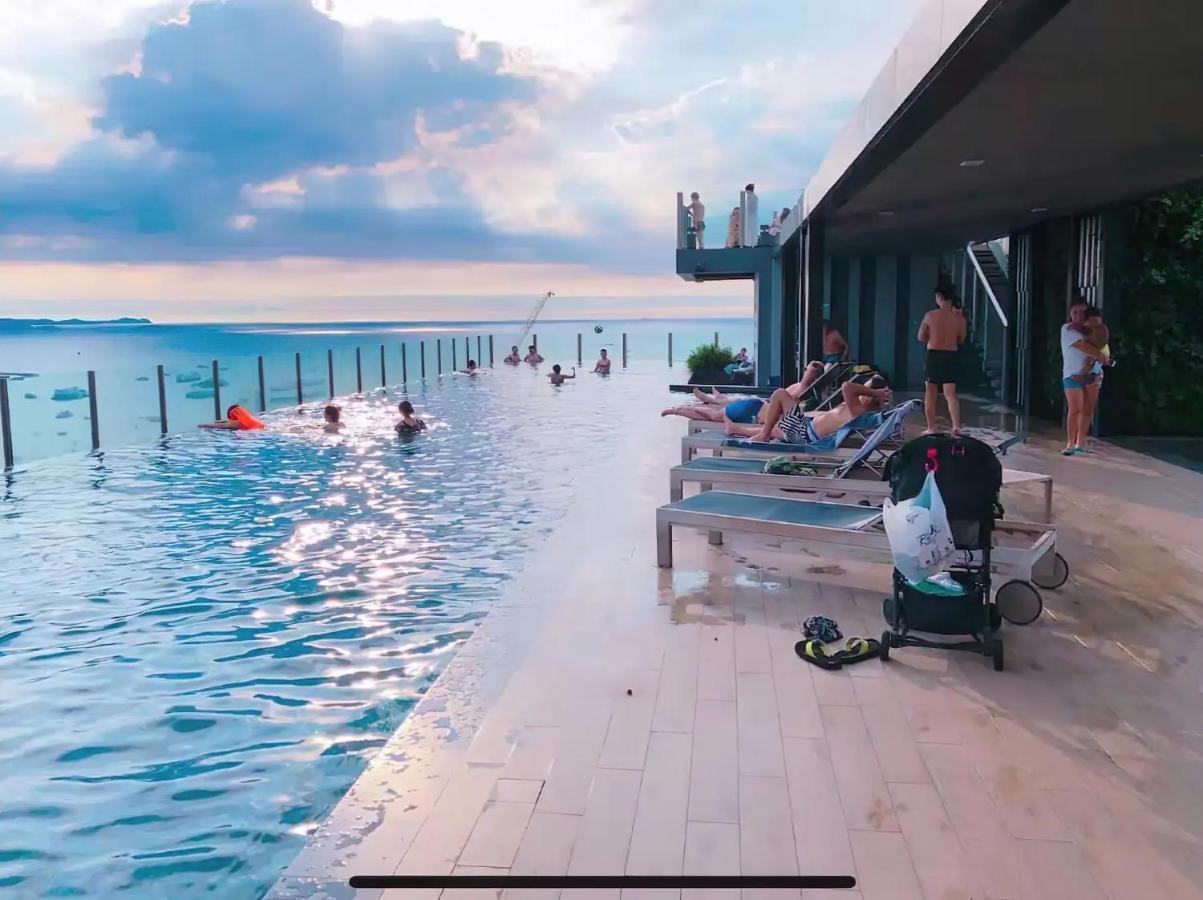 The Base Central Pattaya By Wwc Dış mekan fotoğraf