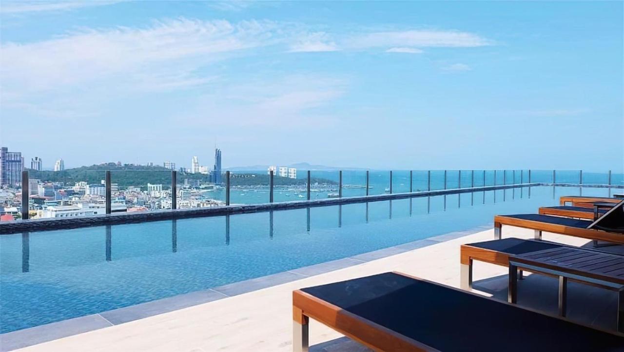 The Base Central Pattaya By Wwc Dış mekan fotoğraf
